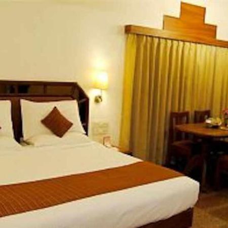 Hotel Maurya International Chennai Luaran gambar
